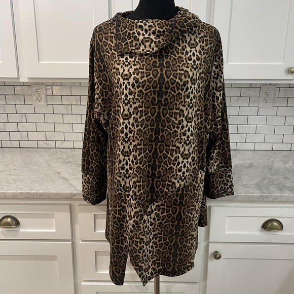 Calessa Sweaters - Calessa Tunic Womens 2X Brown Leopard Print Asymmetrical Top Sweater Bohemian